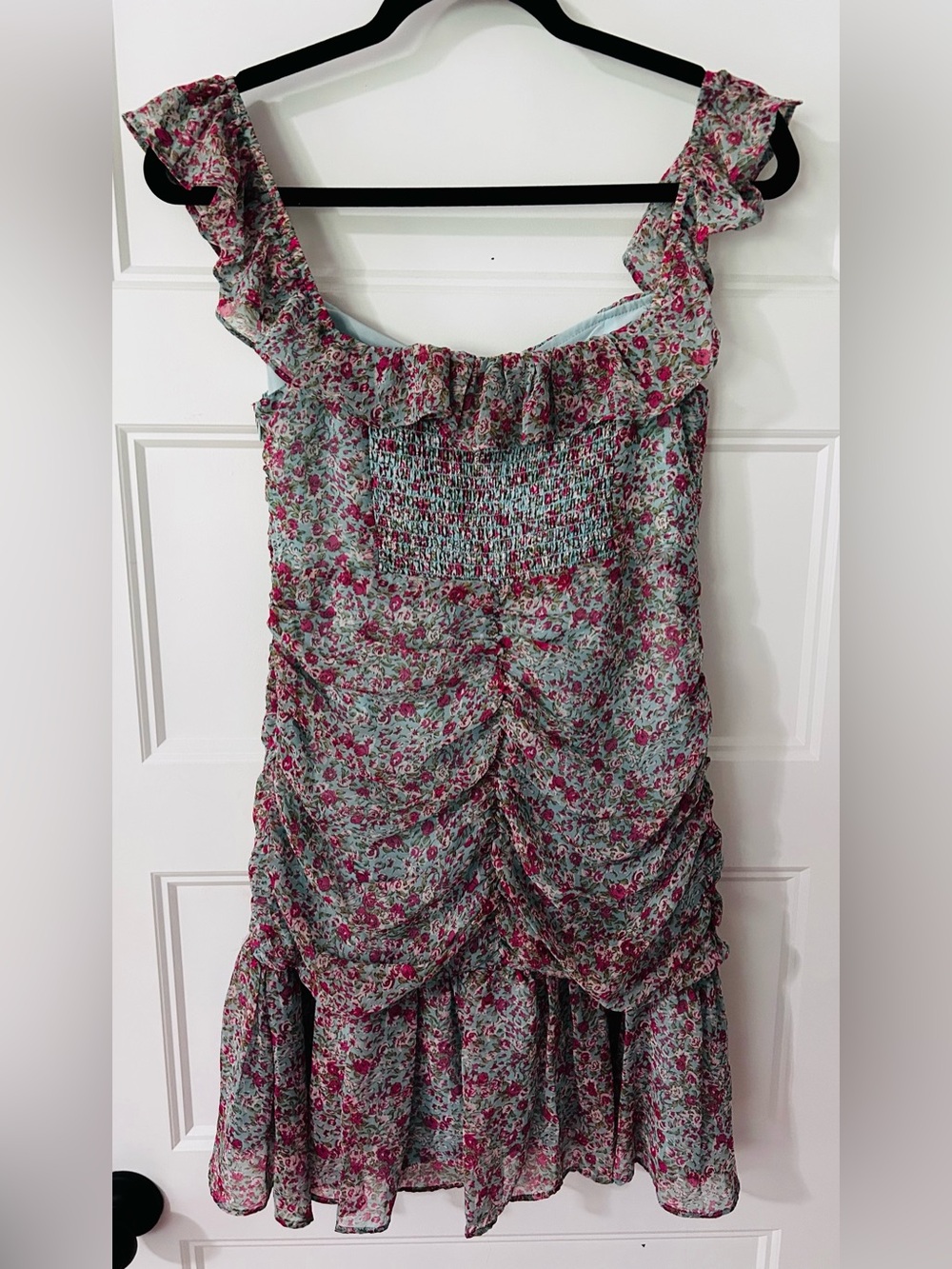ASTR The Label Blue Pink Floral Ruched Mini Dress Size M Cottagecore Romance - Picture 6 of 11